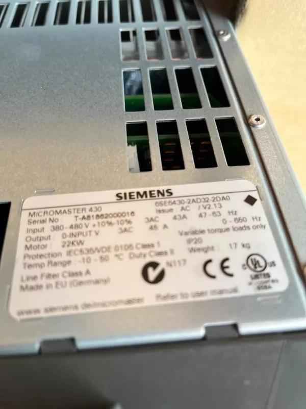 Siemens 6SE6430-2AD32-2DA0 NEUF MICROMASTER 430 classe A/ligne. samonde. spare part. industrial. cnc