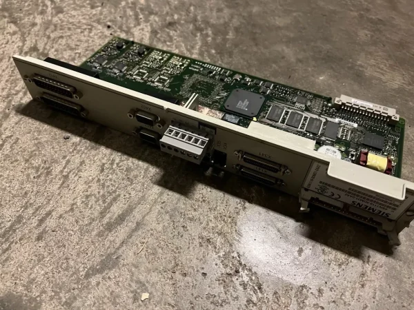 Siemens Simodrive, 6SN1118-0DM31-0AA2, Ver B samonde. spare part. industrial. cnc