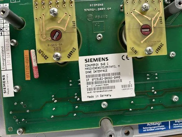 SIEMENS Sinumerik 840 C 6FC5103-0AD03-0AA0 Version C . .samonde, spare part. industrial. cnc