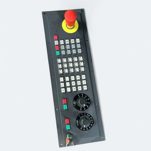 SIEMENS Sinumerik 840 C 6FC5103-0AD03-0AA0 Version C . .samonde, spare part. industrial. cnc .