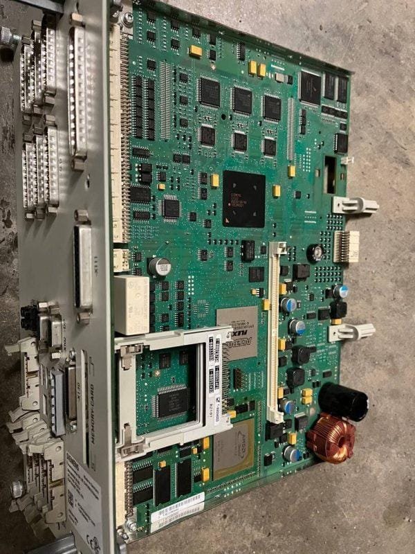 Siemens 6FC5410-0AY03-1AA0 Sinumerik CPU 810D CCU 3.4 version 6.5 version F . .samonde, spare part. industrial. cnc