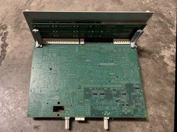 Siemens 6FC5410-0AY03-1AA0 Sinumerik CPU 810D CCU 3.4 version 6.5 version F . .samonde, spare part. industrial. cnc .