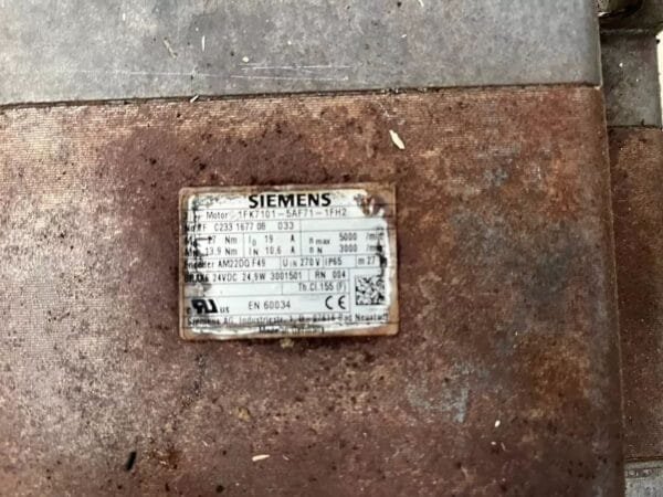 SIEMENS 1FK71015AF711F H2 SERVO MOTOR 1FK7101-5AF71- 1FH2 .samonde, spare part. industrial. cnc